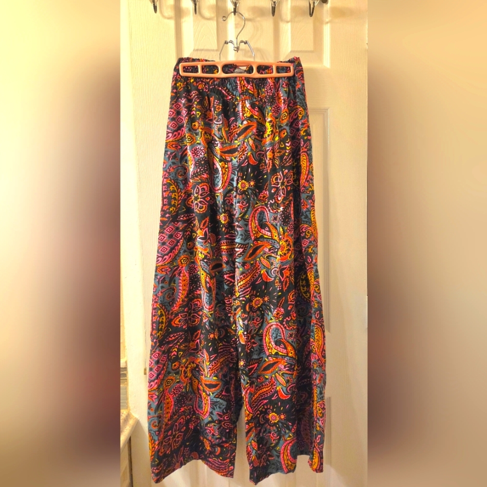 Earthbound Paisley Pants